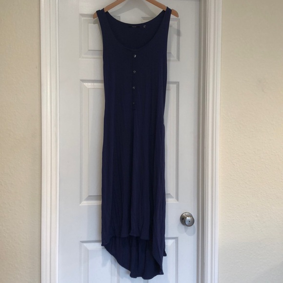 Tahari Dresses & Skirts - Tahari Scoop Neck Tank Top Maxi Dress